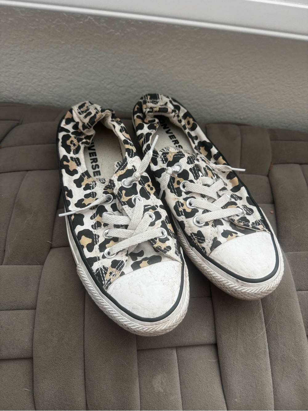 Converse Leopard Women's 7.5